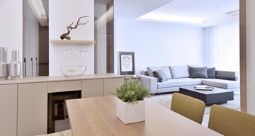 <b>现代简约二居室3</b>